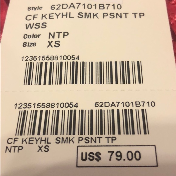 NWT Bebe Silk Keyhole Peasant Top - Picture 3 of 7